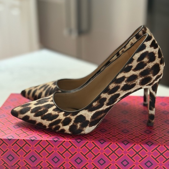 Tory Burch Elana 85mm Leo Leopard - Picture 4 of 5
